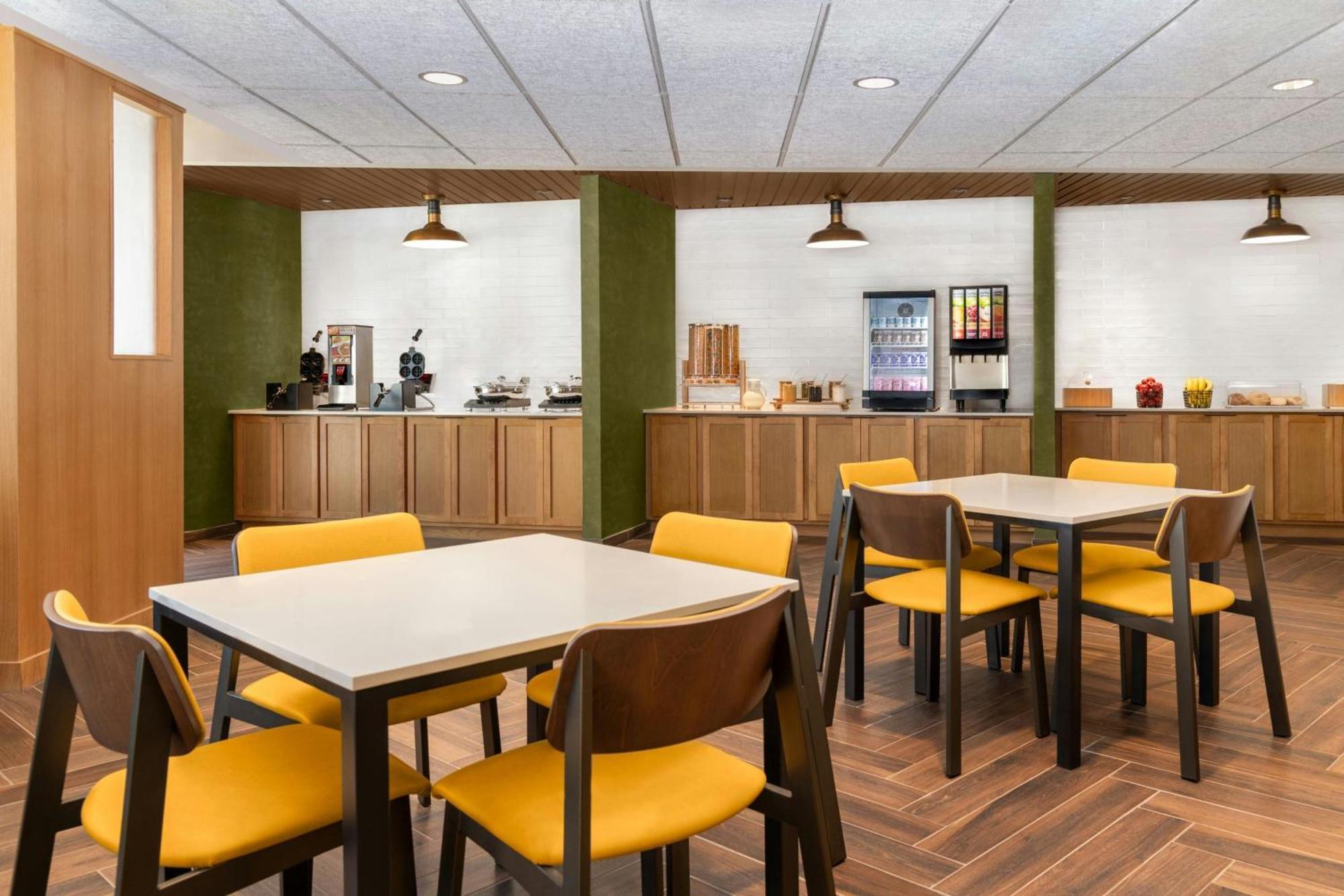 Fairfield By Marriott Inn & Suites Kansas City At The Legends Exterior foto
