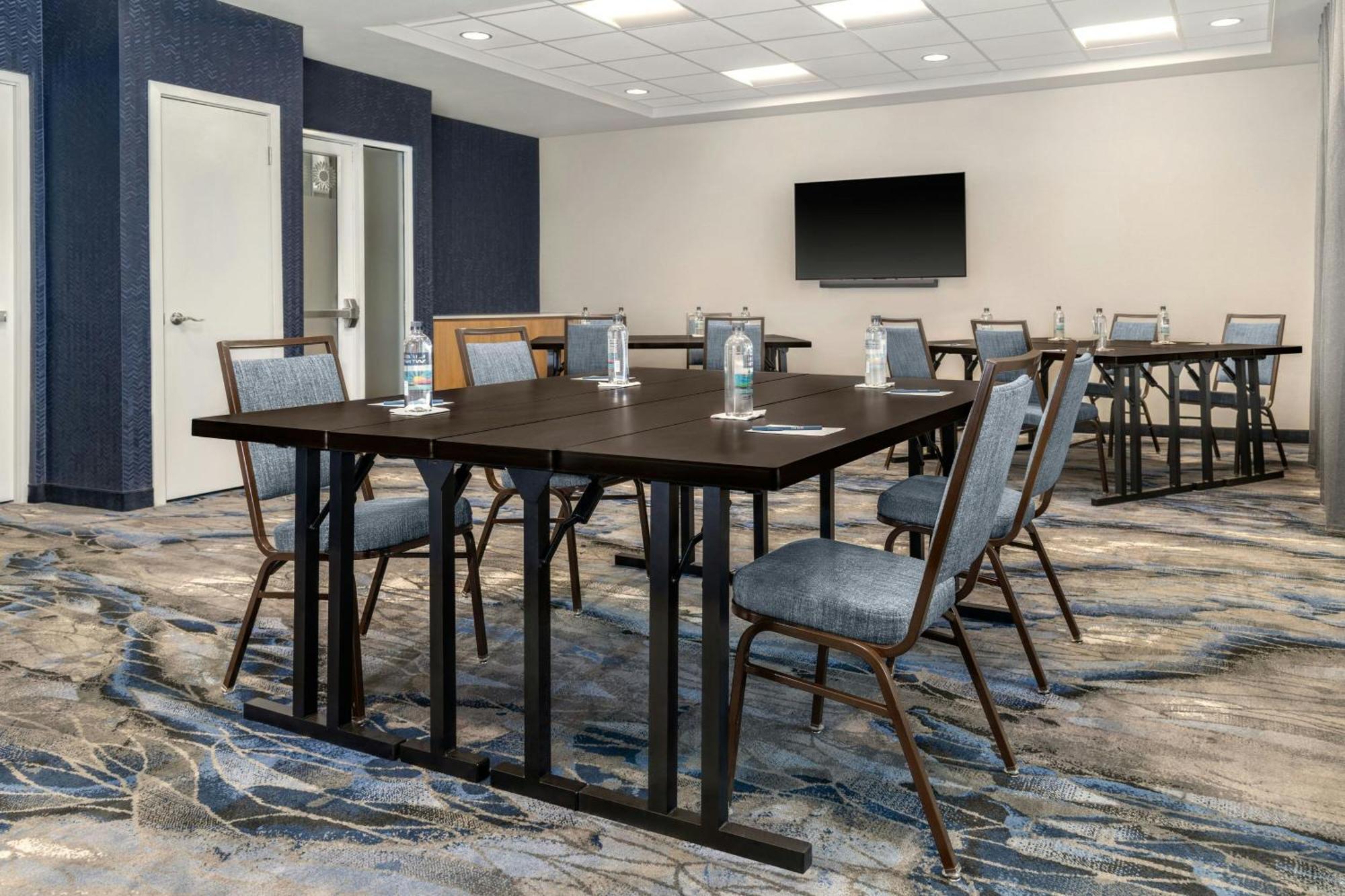 Fairfield By Marriott Inn & Suites Kansas City At The Legends Exterior foto