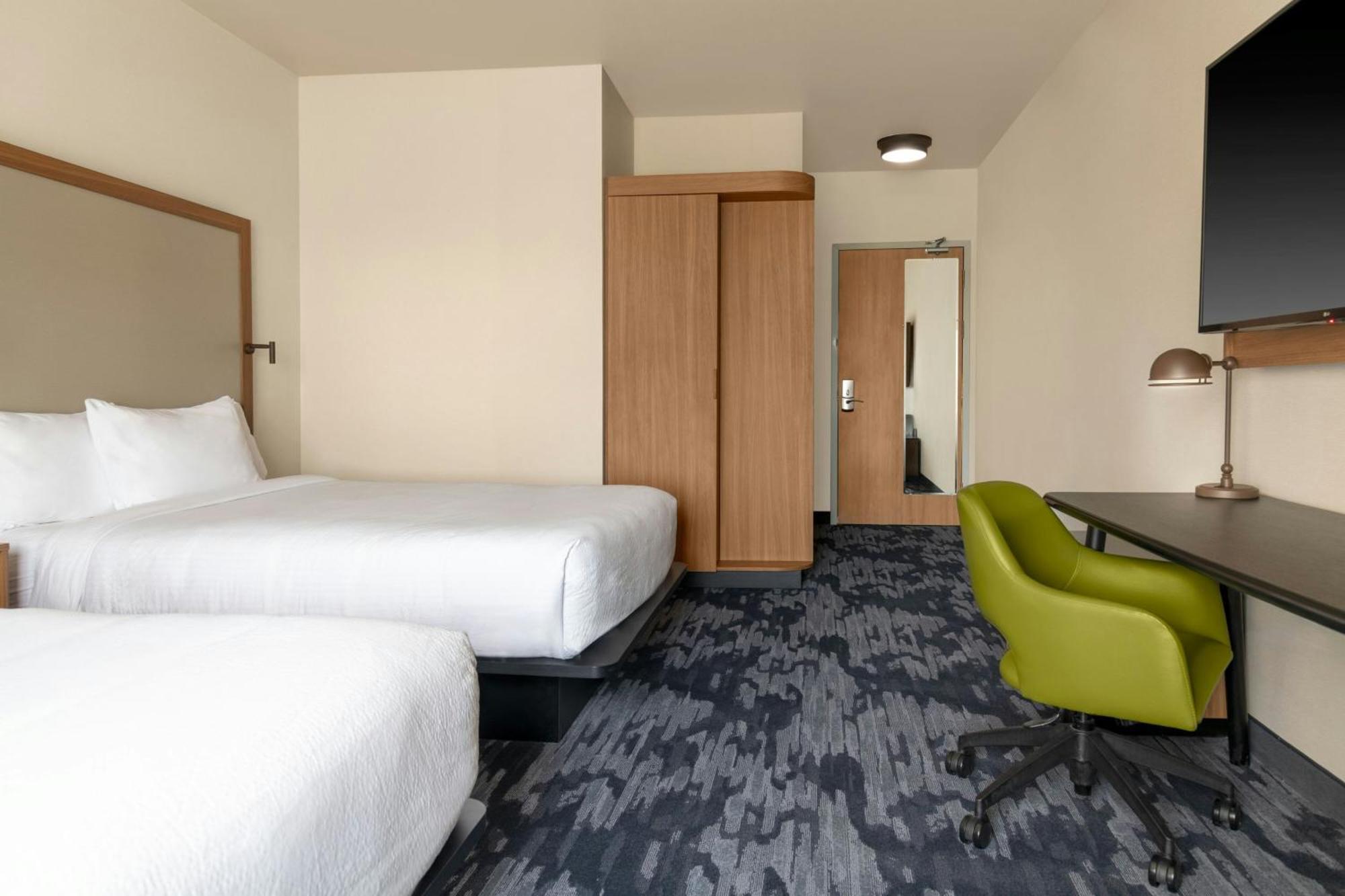 Fairfield By Marriott Inn & Suites Kansas City At The Legends Exterior foto